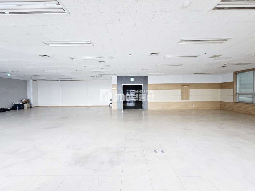 충남 천안서북구 성정동 1동 천안 성정동 롯데마트 대로변 큰 평수 상가임대 월세 매물번호 11257 사진 6