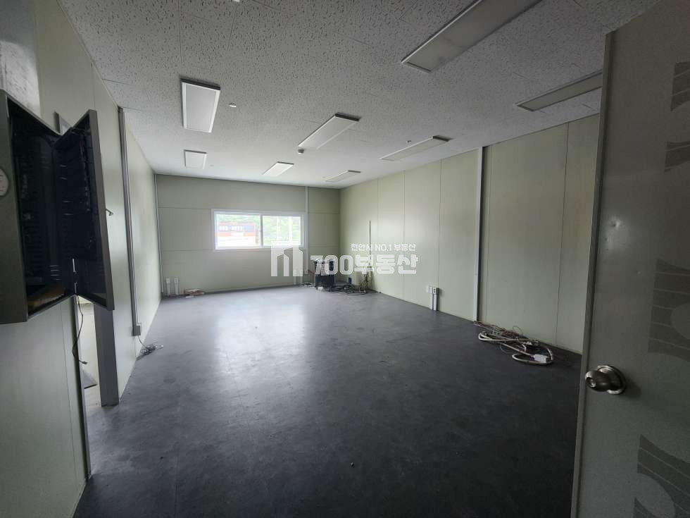 충남 천안서북구 신당동 4동 천안시 서북구 농수산시장 사거리 인근 대형매장 임대 월세 매물번호 11081 사진 11