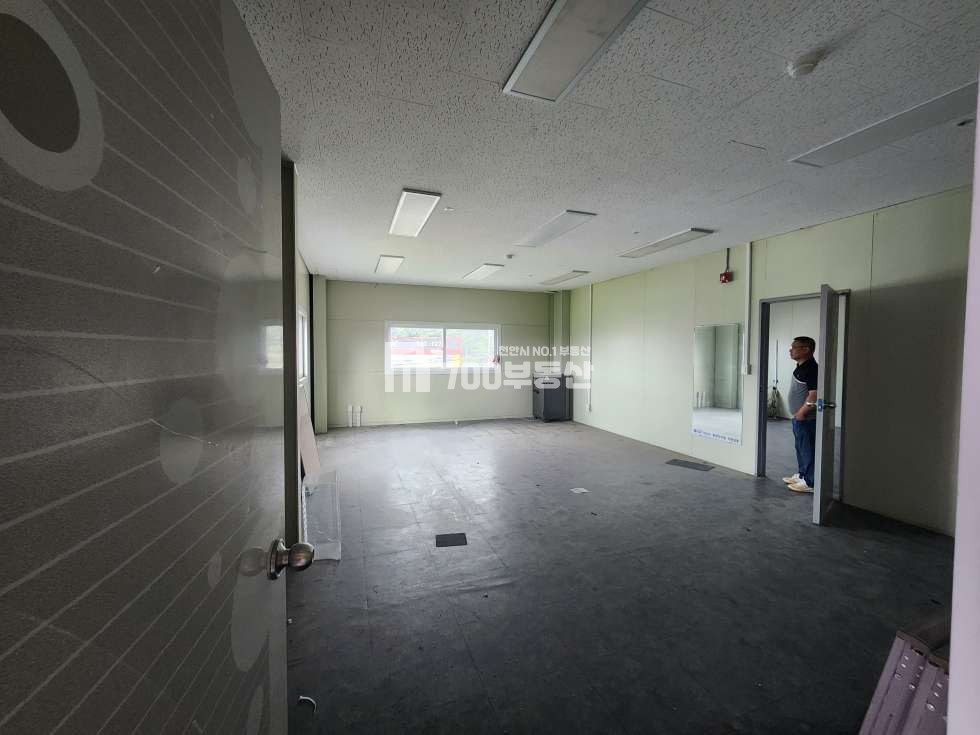 충남 천안서북구 신당동 4동 천안시 서북구 농수산시장 사거리 인근 대형매장 임대 월세 매물번호 11081 사진 14