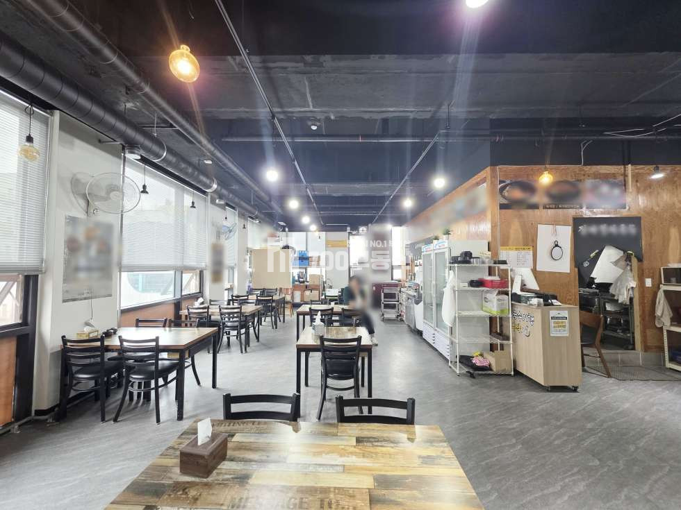 충남 천안서북구 성성동 천안 성성동 5층 음식점 상가 코너 임대 월세 월세 매물번호 11586 사진 2