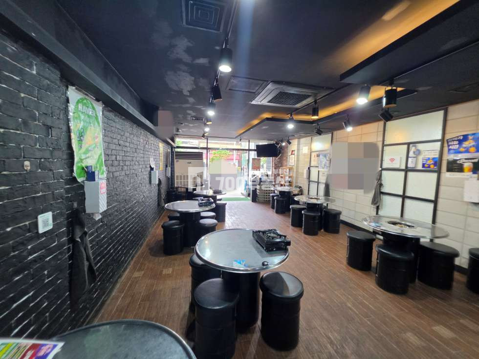 충남 천안서북구 성정동 천안시 두정동 먹자골목 초입 시설완비 상가 임대 월세 매물번호 11636 사진 2