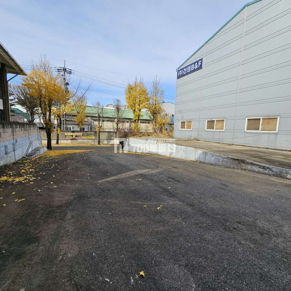 충남 천안서북구 직산읍 부송리 1,2,3동동 천안 직산 공장 월세임대 직산농공단지내 공장월세 월세 매물번호 11224 사진 6