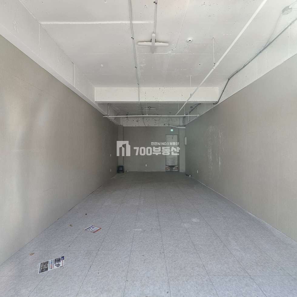 충남 천안동남구 신부동 천안 신부동 터미널인근 신세계백화점인근 1층 40평상가 분할가능 월세 매물번호 10786 사진 1